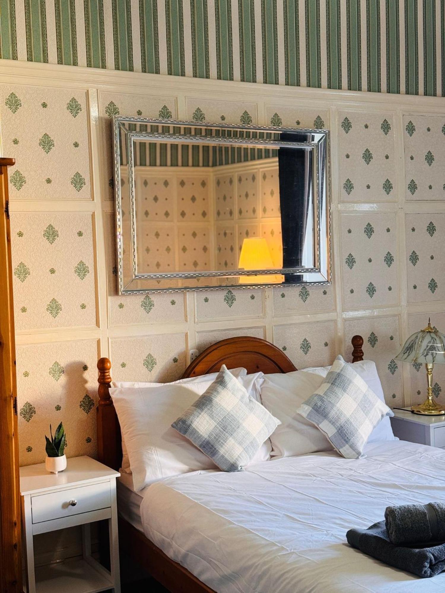 Edinburgh Travel Guest House Buitenkant foto