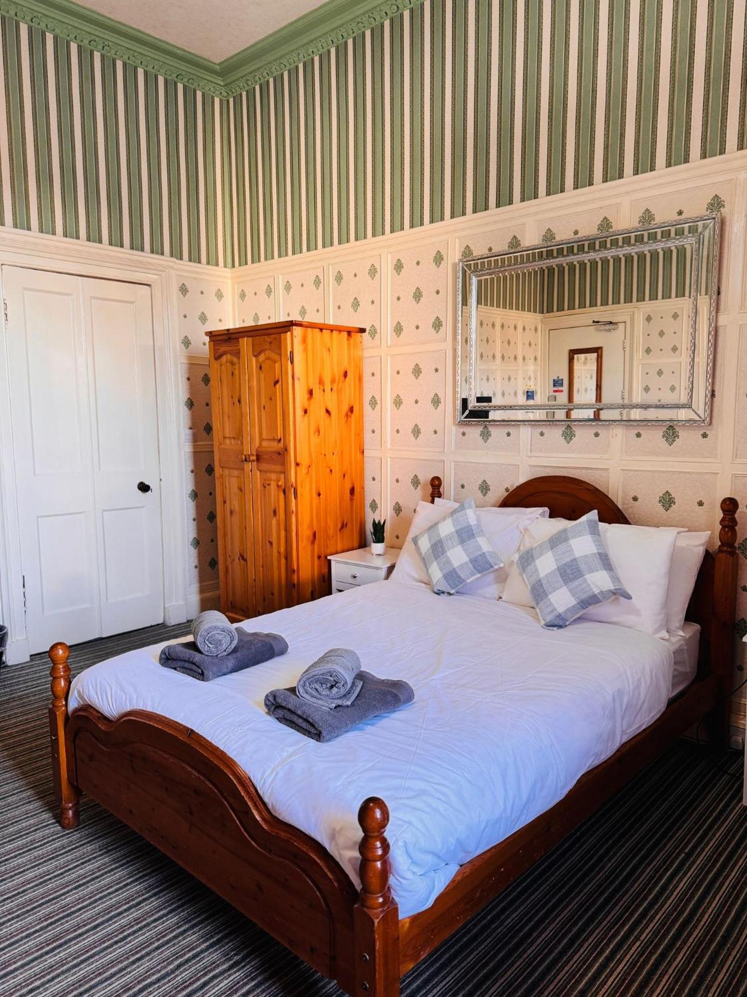 Edinburgh Travel Guest House Buitenkant foto