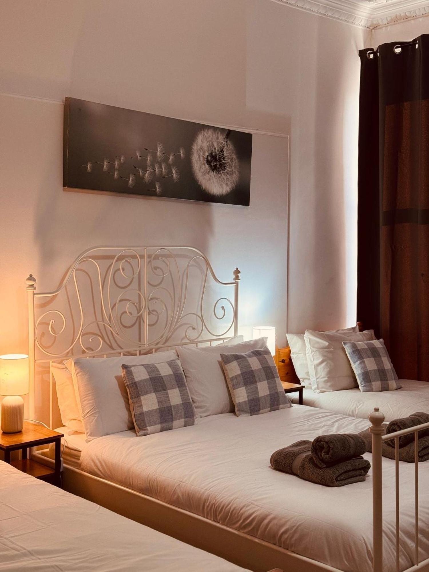 Edinburgh Travel Guest House Buitenkant foto