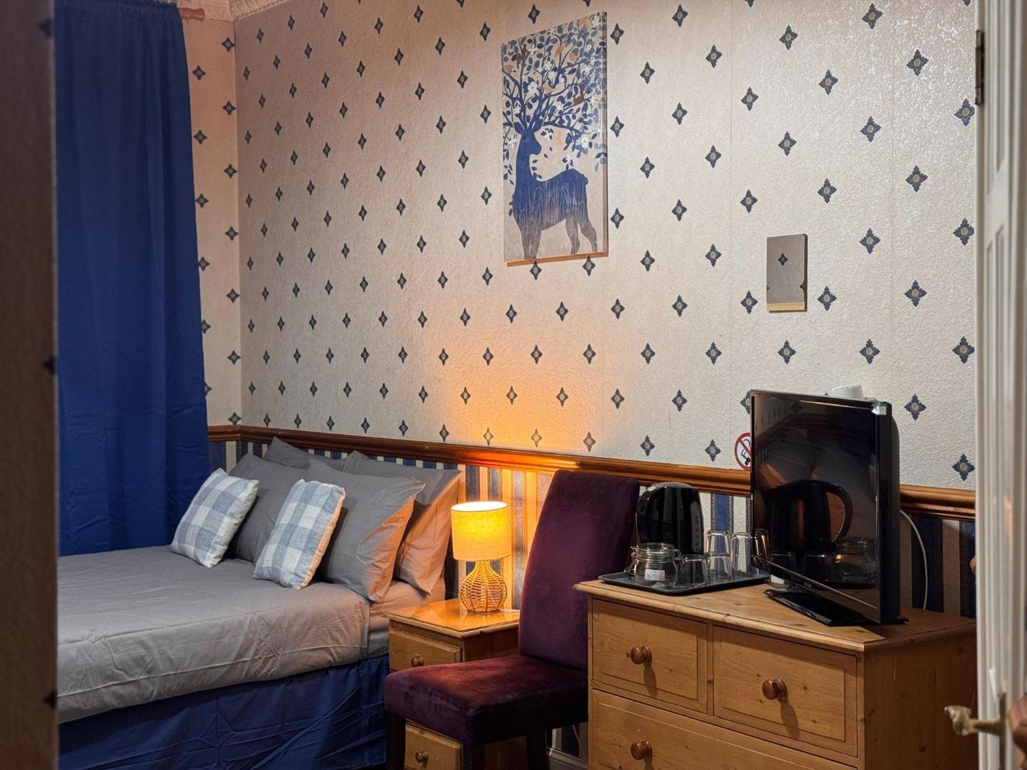 Edinburgh Travel Guest House Buitenkant foto