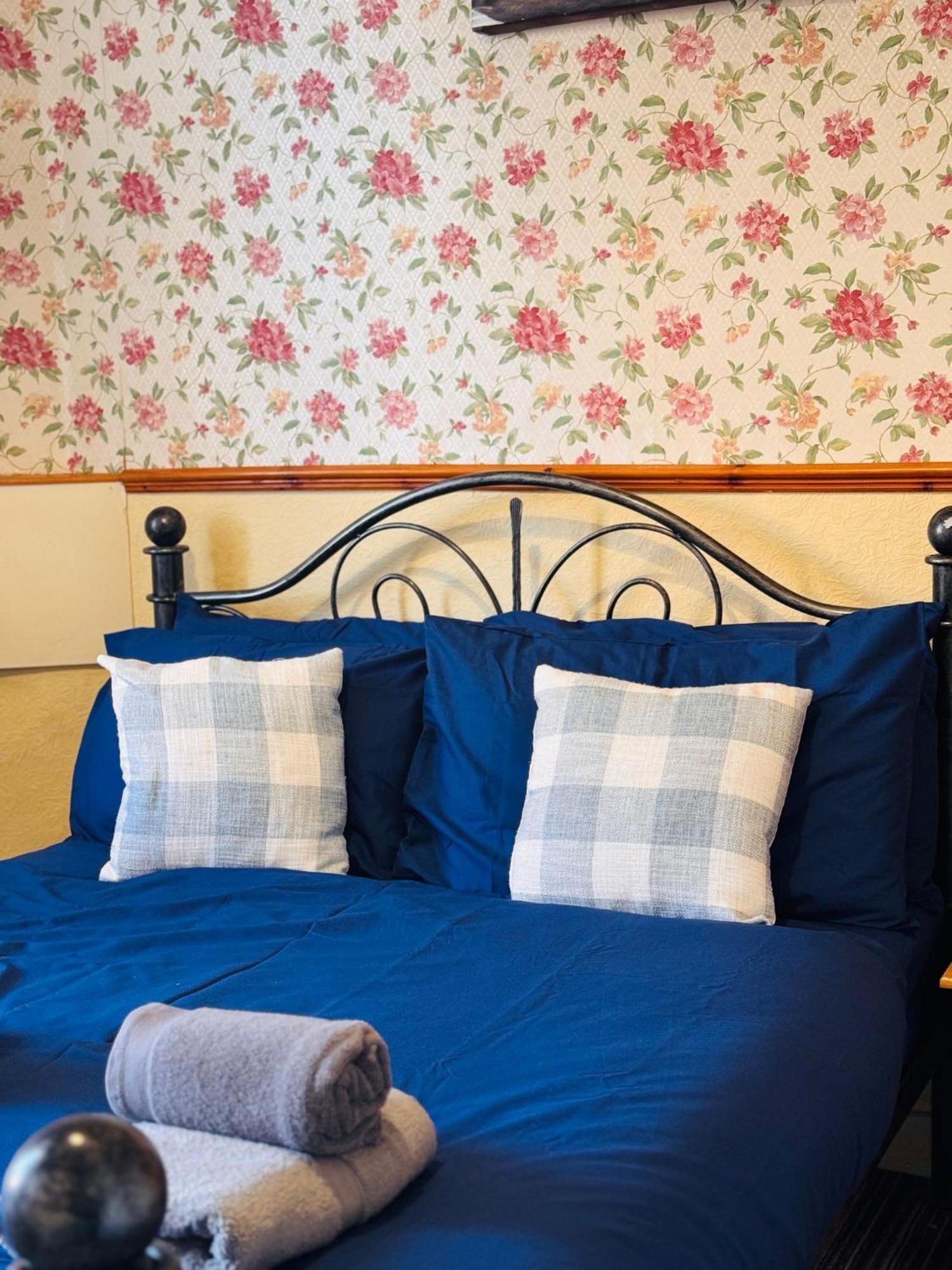 Edinburgh Travel Guest House Buitenkant foto