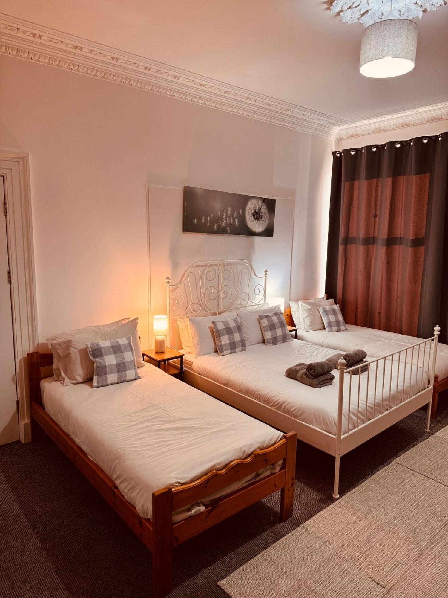 Edinburgh Travel Guest House Buitenkant foto